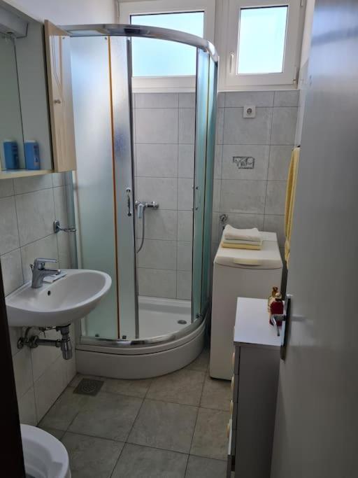 Borka Apartman Split Exterior photo